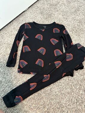 Kyte BABY Black Rainbow Print Kids Matching Pajama Set